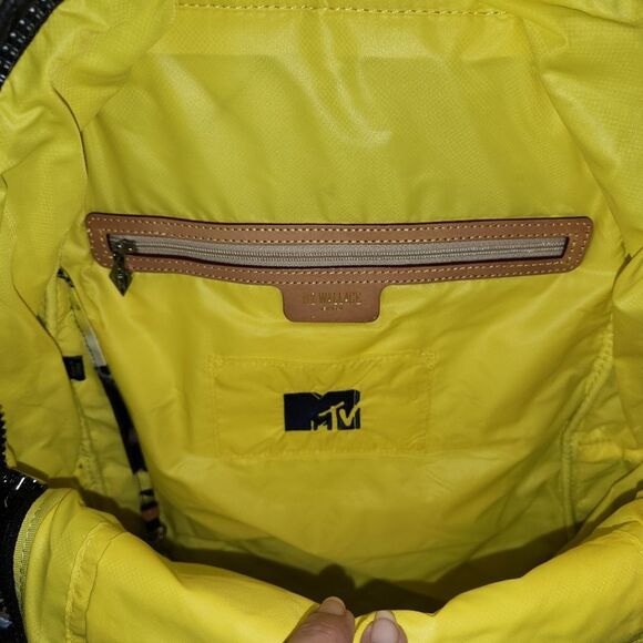 EUC MZ Wallace Metro Graffiti "MTV" Backpack - A Rare Find! - Picture 3 of 7